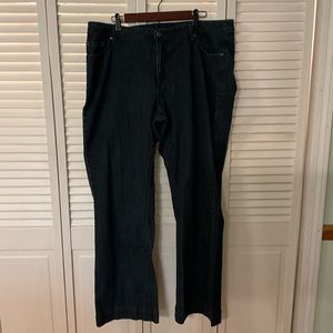 SOLD Women’s Bootcut Jeans Plus Size